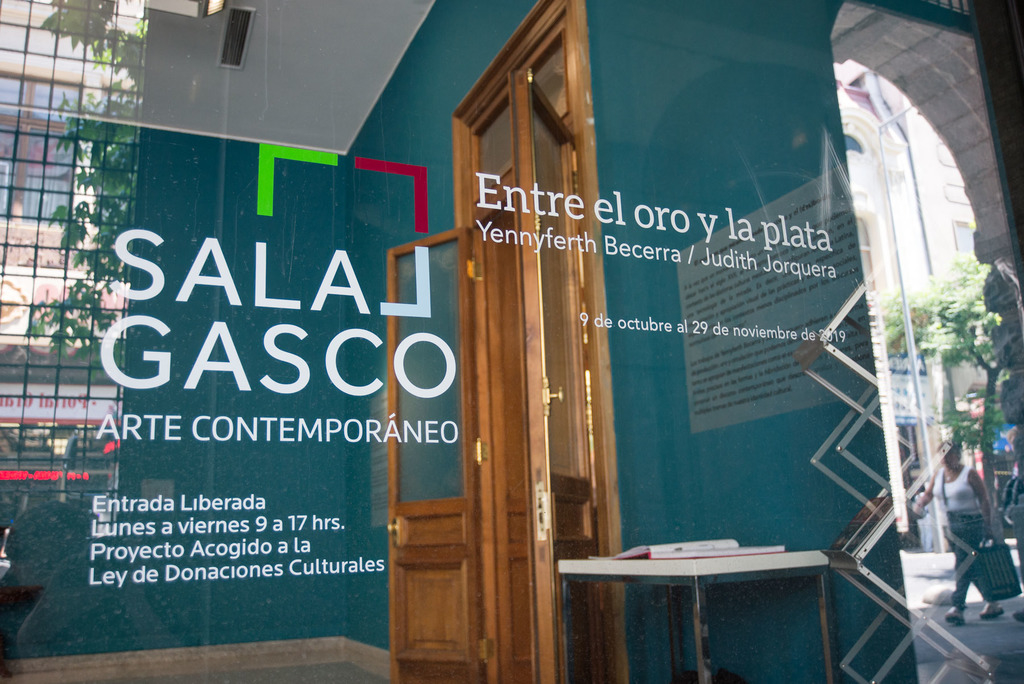 type a caption (optional)